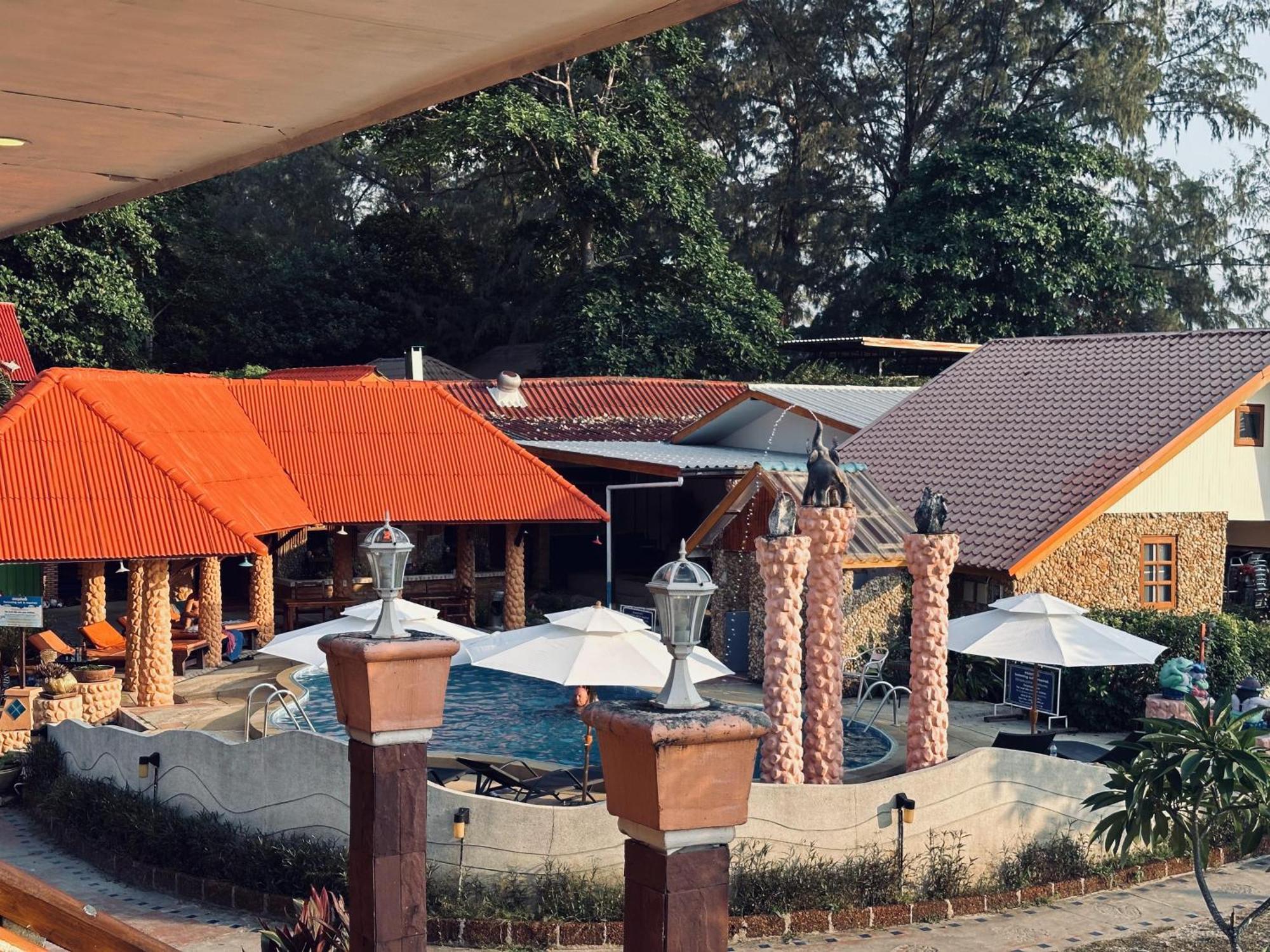 Koh Chang Resort Exterior photo